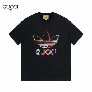 【2026】【GUCCI 公式旗艦店】クッチ   Tシャツ ご好評に付き再入荷！
