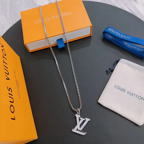 【2026】【LOUIS VUITTON】ネックレス、新しいネックレス万能シンプルファッションオーナメント