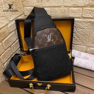 【2026】LV【LOUIS VUITTON  公式旗艦店】ルイヴィトン  胸ポケット  当日出荷 好評に付き再入荷！29*19*4CM