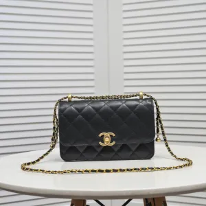 【2026】【CHANEL 公式旗艦店】シャネル   ショルダーバッグ   当日出荷 好評に付き再入荷！23*14*8CM