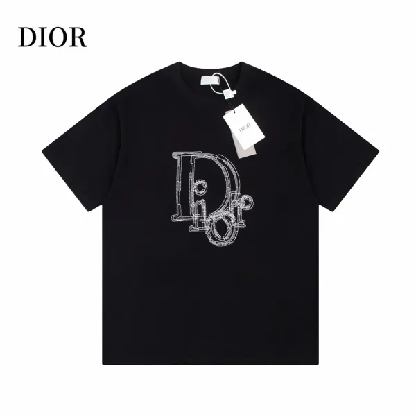 【2026】【DIOR 公式旗艦店】ディオール    Tシャツ ご好評に付き再入荷！