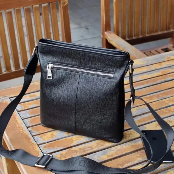 【2026】【PRADA  公式旗艦店】プラダ  ショルダーバッグ 当日出荷 好評に付き再入荷25*27*5CM