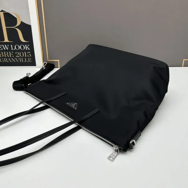 【2026】【PRADA  公式旗艦店】プラダ  ハンドバッグ 当日出荷 好評に付き再入荷36*34*13CM