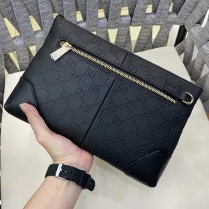【2026】【GUCCI 公式 旗艦店】クッチ  クラッチバッグ 当日出荷 好評に付き再入荷！28*19*3CM