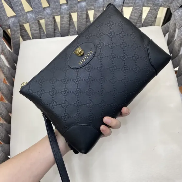 【2026】【GUCCI 公式 旗艦店】クッチ  クラッチバッグ 当日出荷 好評に付き再入荷！28*19*3CM