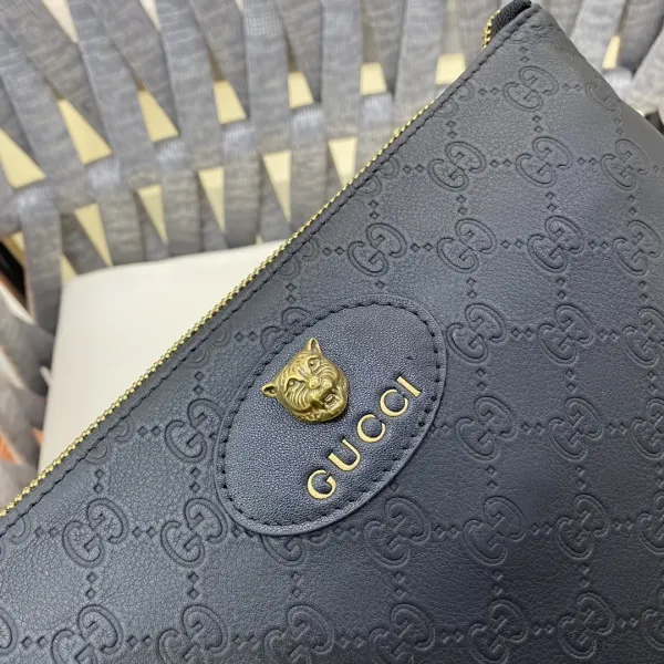 【2026】【GUCCI 公式 旗艦店】クッチ  クラッチバッグ 当日出荷 好評に付き再入荷！28*19*3CM
