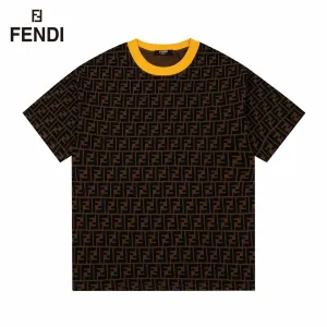 【2026】【FENDI  公式旗艦店】フェンディ   Tシャツ ご好評に付き再入荷！
