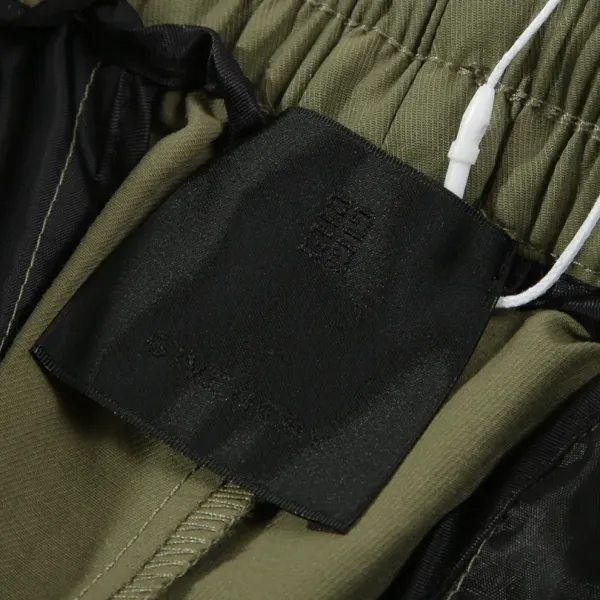【2026】【GIVENCHY 公式旗艦店】ジバンシー    ショートパンツご好評に付き再入荷！