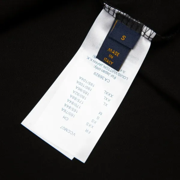 【2026】【LOUIS VUITTON  公式旗艦店】ルイヴィトン  Tシャツ  ご好評に付き再入荷！