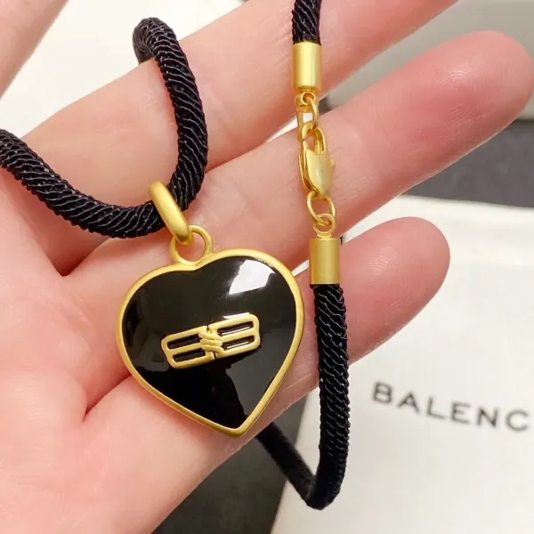 【2026】【BALENCIAGA】ネックレス、新しいネックレス万能シンプルファッションオーナメント