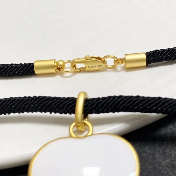 【2026】【BALENCIAGA】ネックレス、新しいネックレス万能シンプルファッションオーナメント