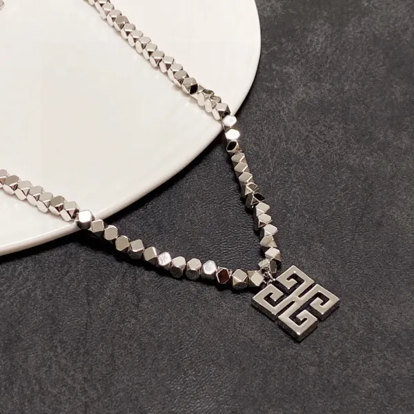 【2026】【GIVENCHY 】ネックレス、新しいネックレス万能シンプルファッションオーナメント 【2026】【GIVENCHY 】ネックレス、新しいネックレス万能シンプルファッションオーナメント