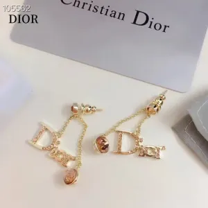 【2026】【DIOR】ディオール  ファッションスタイルのイヤリング
