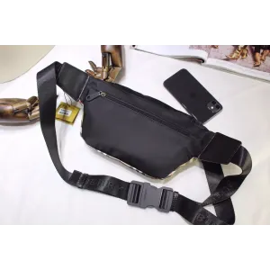 【2026】【BURBERRY 公式旗艦店】バーバリー ウエストポーチ 当日出荷 好評に付き再入荷!31*7.5*16CM 【2026】【BURBERRY 公式旗艦店】バーバリー ウエストポーチ 当日出荷 好評に付き再入荷!31*7.5*16CM