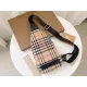 【2026】【BURBERRY 公式旗艦店】バーバリー 胸ポケット 当日出荷 好評に付き再入荷!30*17.5*5CM 【2026】【BURBERRY 公式旗艦店】バーバリー 胸ポケット 当日出荷 好評に付き再入荷!30*17.5*5CM