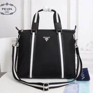 【2026】【PRADA  公式旗艦店】プラダ   ハンドバッグ  当日出荷 好評に付き再入荷！40*36*13CM