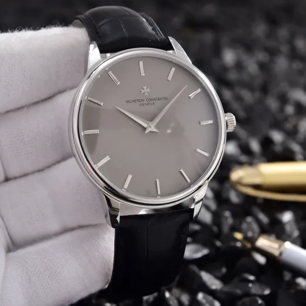 【2026】VACHERON  CONSTANTIN (ヴァシュロン・コンスタンタン)  腕時計42MM