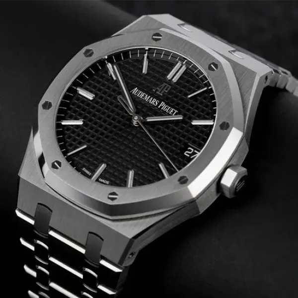 【2026】AUDEMARS PIGUET ロイヤル オーク オートマティック 15500ST.OO.1220ST.03 41mm