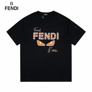 【2026】【FENDI 公式旗艦店】フェンディ   Tシャツご好評に付き再入荷！