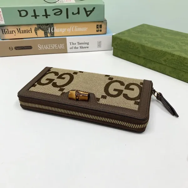 【2026】【GUCCI  公式 旗艦店】クッチ 財布   当日出荷 好評に付き再入荷！19*10.5* 2cm