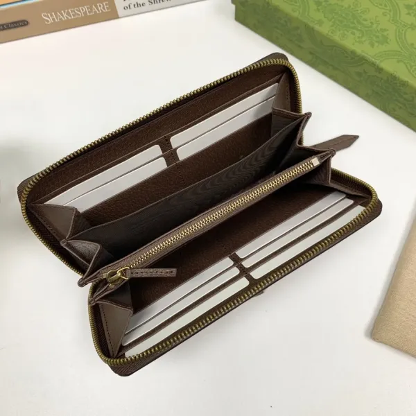【2026】【GUCCI  公式 旗艦店】クッチ 財布   当日出荷 好評に付き再入荷！19*10.5* 2cm