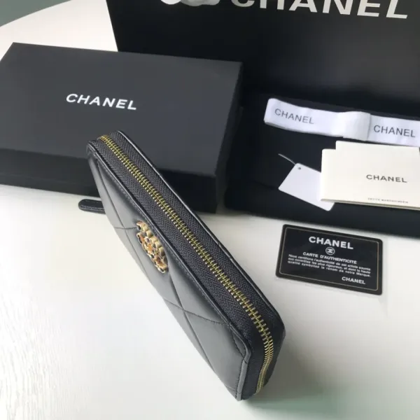 【2026】【CHANEL 公式 旗艦店】シャネル 財布   当日出荷 好評に付き再入荷！10*19.5*2.5cm