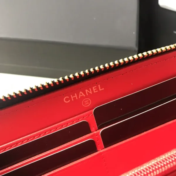 【2026】【CHANEL 公式 旗艦店】シャネル 財布   当日出荷 好評に付き再入荷！10*19.5*2.5cm