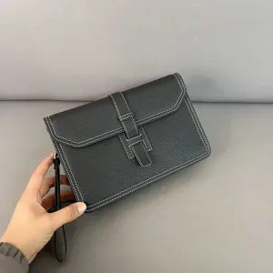 【2026】【HERMES  公式旗艦店】エルメス  クラッチバッグ 当日出荷 好評に付き再入荷！26*17CM