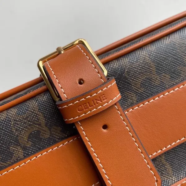 【2026】【CELINE 公式 旗艦店】セリーヌ  ショルダーバッグ   出荷 好評に付き再入荷！31*24*9CM