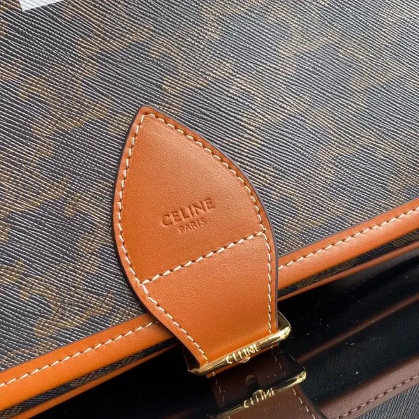 【2026】【CELINE 公式 旗艦店】セリーヌ  ショルダーバッグ   出荷 好評に付き再入荷！31*24*9CM