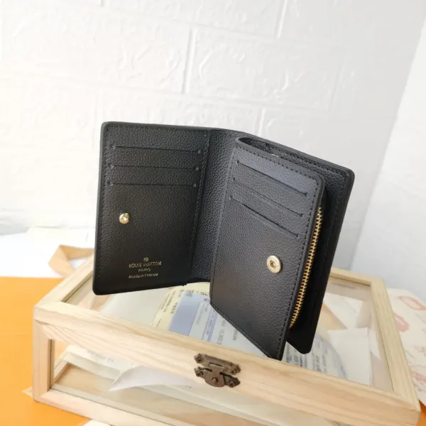 【2026】【LOUIS VUITTON公式 旗艦店】ルイヴィトン   財布   当日出荷 好評に付き再入荷！11*8.5*3.5CM