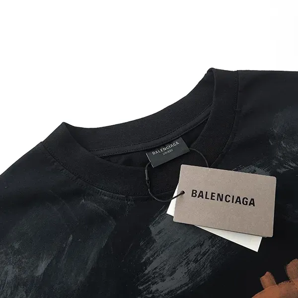 【2026】【BALENCIAGA  公式旗艦店】 バレンシアガ    Tシャツご好評に付き再入荷！