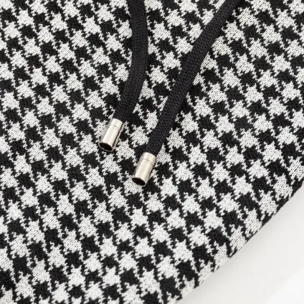 【2026】【FENDI  公式旗艦店】フェンディ   ショートパンツご好評に付き再入荷！