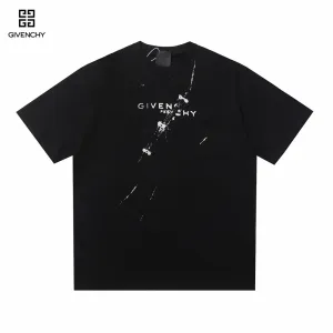 【2026】【GIVENCHY  公式旗艦店】ジバンシー   Tシャツ ご好評に付き再入荷！