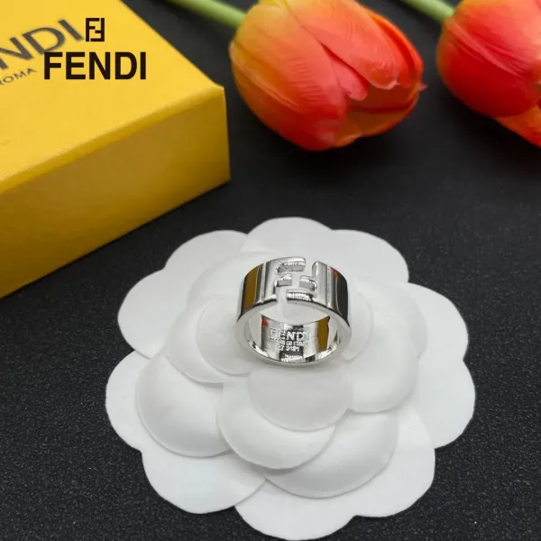 【2026】【FENDI】 フェンディ 指輪 【2026】【FENDI】 フェンディ 指輪