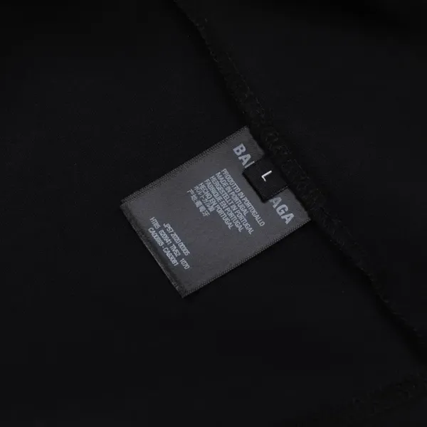 【2026】【 BALENCIAGA  公式旗艦店】バレンシアガ   Tシャツご好評に付き再入荷！