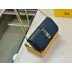 【2026】【FENDI 公式 旗艦店】 フェンディ  ショルダーバッグ  当日出荷 好評に付き再入荷！21*13CM