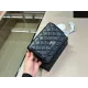 【2026】【CHANEL  公式 旗艦店】シャネル   ショルダーバッグ  当日出荷 好評に付き再入荷！19*12CM
