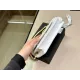 【2026】【CHANEL  公式 旗艦店】シャネル   ショルダーバッグ  当日出荷 好評に付き再入荷！19*12CM