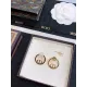 【2026】【DIOR】 ディオール  ファッションスタイルのイヤリング