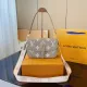 【2026】【 LOUIS VUITTON公式 旗艦店】ルイヴィトン  ショルダーバッグ    当日出荷 好評に付き再入荷！25*9*16CM