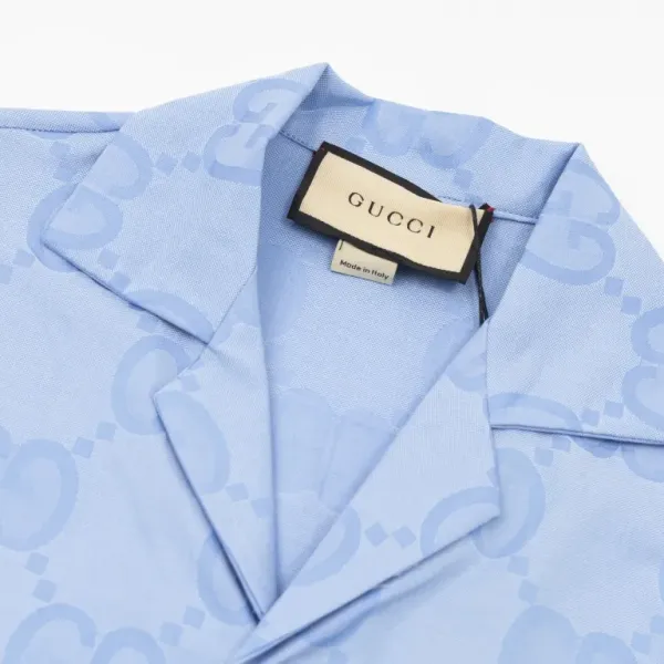 【2026】【GUCCI 公式旗艦店】 クッチ   半袖シャツ 好評に付き再入荷！