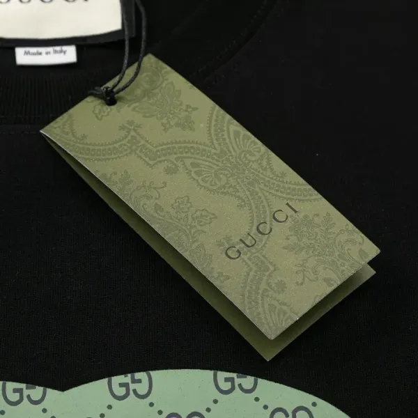 【2026】【GUCCI 公式旗艦店】 クッチ   Tシャツご好評に付き再入荷！