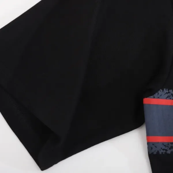 【2026】【DIOR 公式旗艦店】ディオール   Tシャツご好評に付き再入荷！