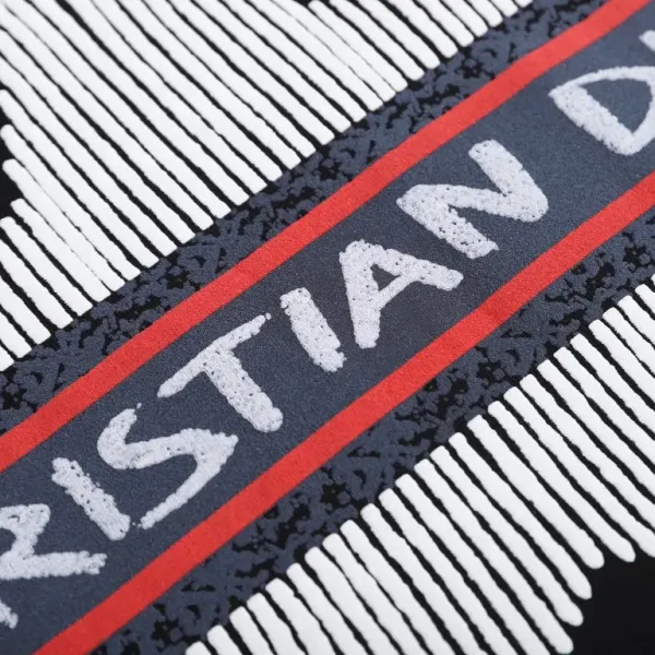 【2026】【DIOR 公式旗艦店】ディオール   Tシャツご好評に付き再入荷！