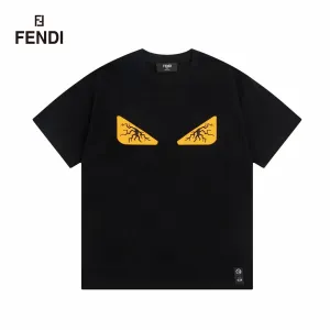【2026】【FENDI  公式旗艦店】フェンディ   Tシャツご好評に付き再入荷！