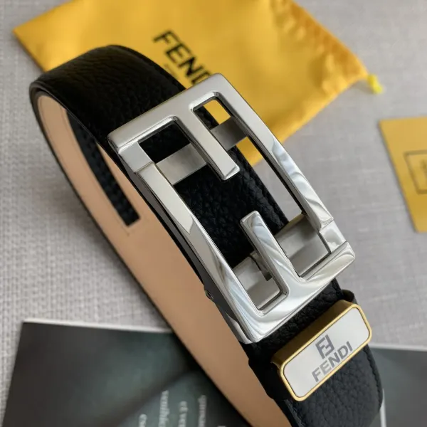 【2026】【FENDI】(フェンディ) 3.5cm   ベルト メンズ