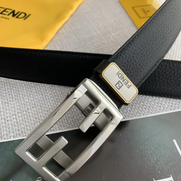 【2026】【FENDI】(フェンディ) 3.5cm   ベルト メンズ