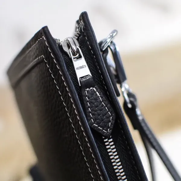 【2026】【HERMES  公式旗艦店】エルメス   クラッチバッグ  当日出荷 好評に付き再入荷！26*16*4CM