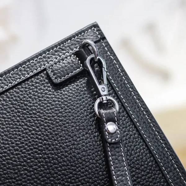 【2026】【HERMES  公式旗艦店】エルメス   クラッチバッグ  当日出荷 好評に付き再入荷！26*16*4CM